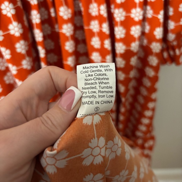 Celure Plus Allover Floral Print Flounce Sleeve Shirred Ruffle Hem‎ Dress - Picture 9 of 9